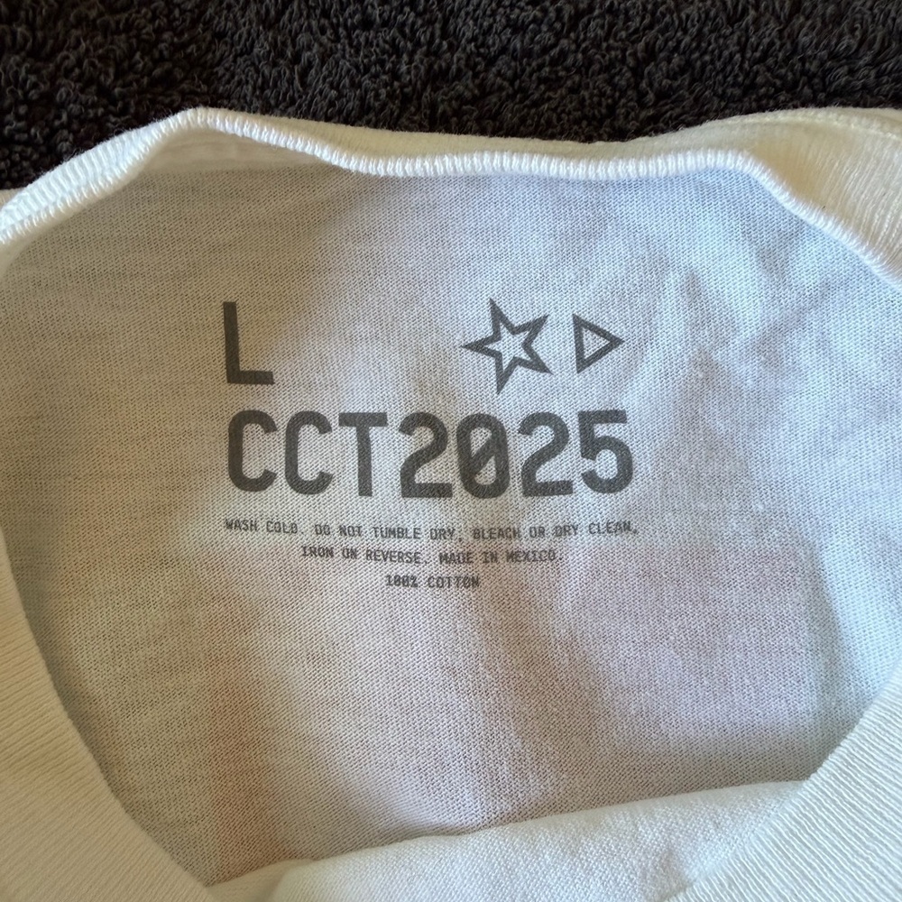 Beyoncé Cowboy Carter Juneteenth Tee L Limited Drop 2025 Tour Merch Unisex - Picture 4 of 5